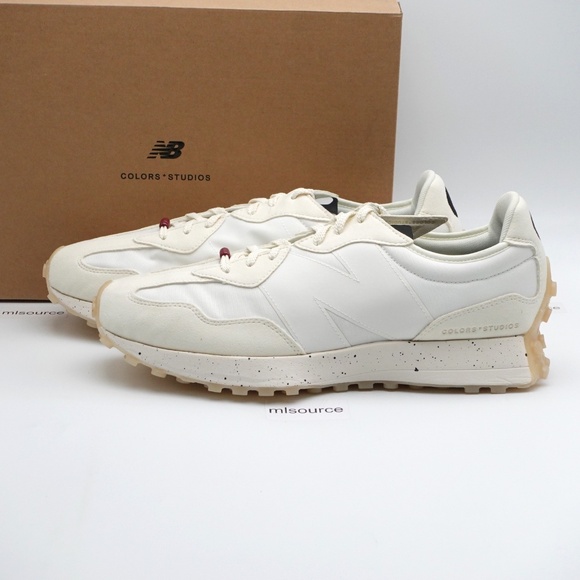 NEW Men's New Balance 327 ColorsxStudios Sneakers MS327CF Snow White - Picture 1 of 11